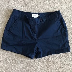 Vineyard Vines- navy blue shorts